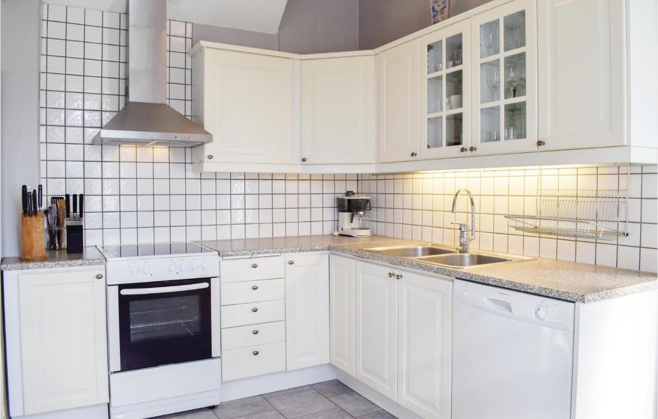Amazing Apartment In Ystad With Kitchen מראה חיצוני תמונה