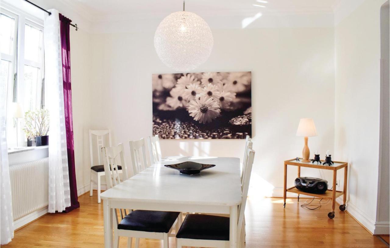Amazing Apartment In Ystad With Kitchen מראה חיצוני תמונה